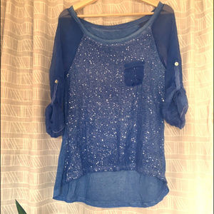 Blue sequined T-shirt, chiffon sleeves- boutique